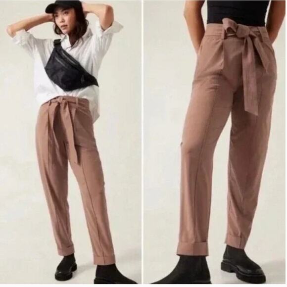 ATHLETA Cardiff Tie Waist Tapered Lightweight Pant Rustic Beige Tan Sz 18 NWT B4 - Picture 1 of 5